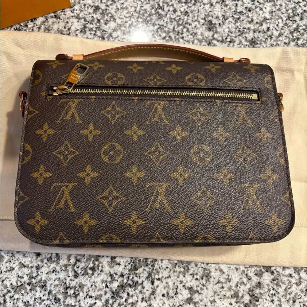 Louis Vuitton questions leave